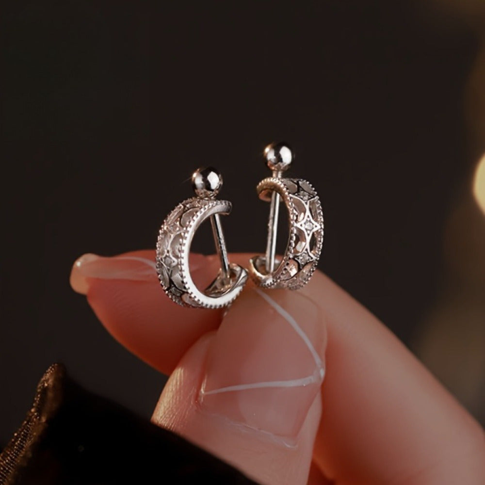 EJG Women's Hollow Star Half Round Earrings, Urban Fashion Sparkling Style, Light Luxury Niche, 925 Silver Bone Earrings Round Earrings, Hypoallergenic, Suitable for Daily, Back to and Festive Occasions