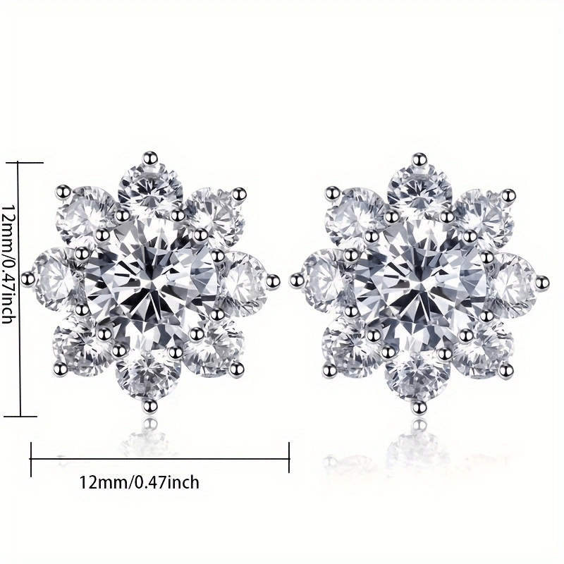 2pcs S925 Silver Set Single 1-carat Moissanite Sunflower Stud Earrings. The Elegant Bohemian Floral Design Of The Earrings Is Ideal for Daily Use And Is Very Suitable As A Gift for Wives, Girlfriends, Brides' Anniversaries, Weddings, And Engagements