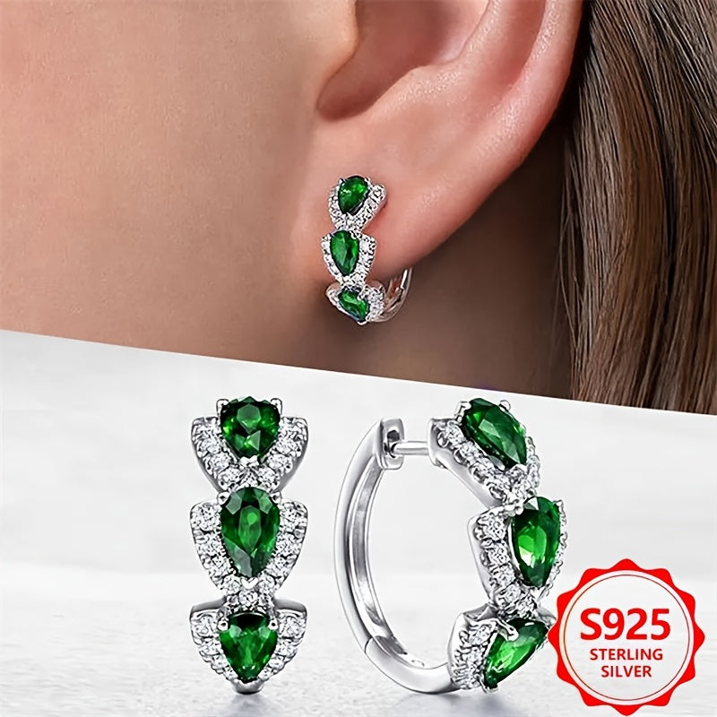 A Pair of 925 Sterling Silver Round Earrings for Ladies' Fashion Rings, with an Elegant And Luxurious Style, Are Suitable for Brides' Engagement And Wedding Jewelry